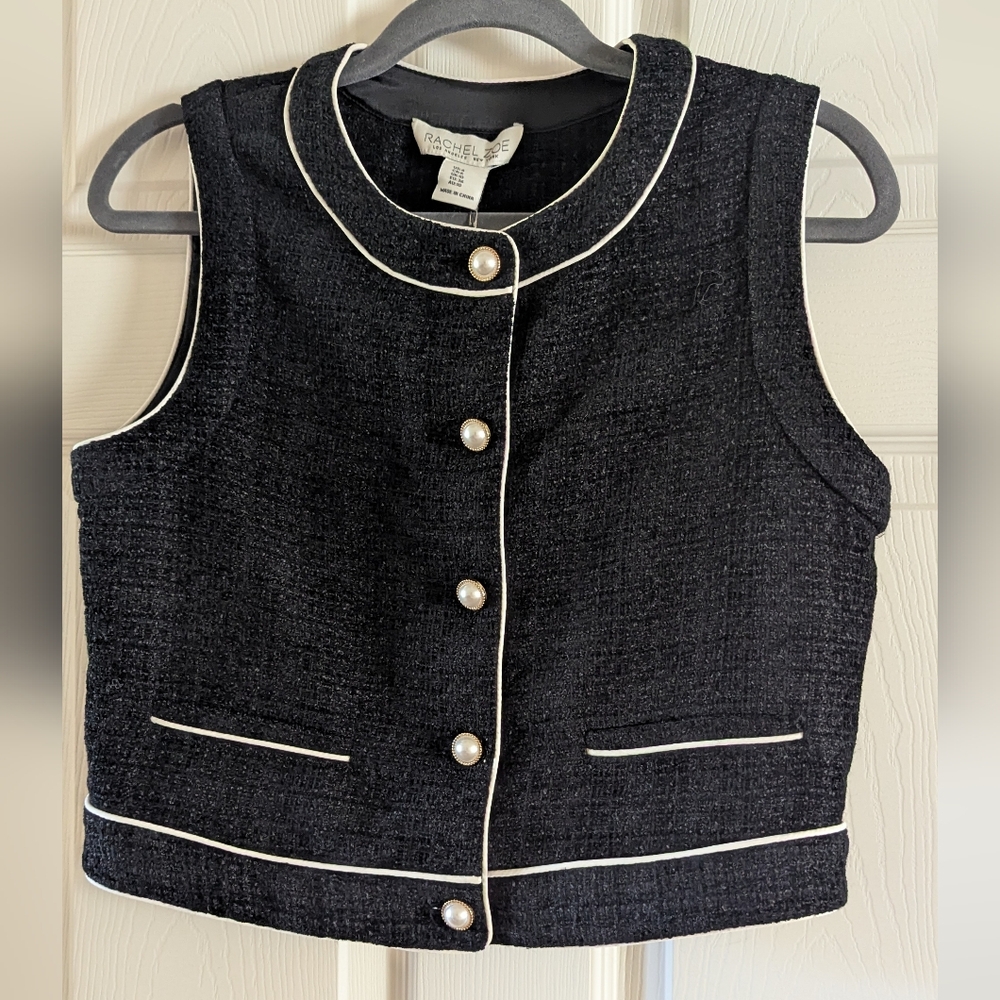 *LAST CHANCE* Chanel Vibes Boucle Crop Vest